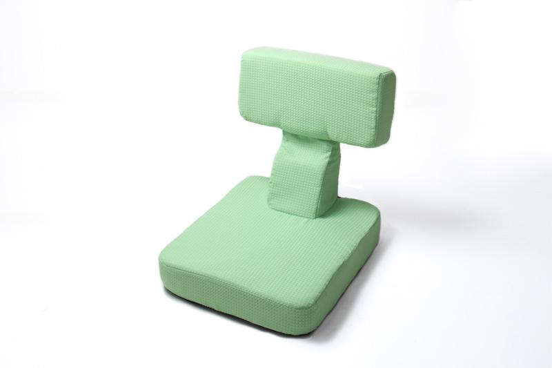 ゲーム好きカップル必見 長時間座っても疲れない2人掛けソファ5選