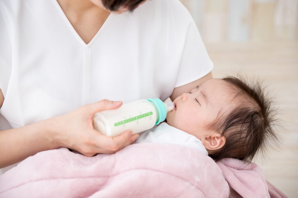 授乳期にソファは必要 子育てが楽になるソファ5選 授乳期にソファは必要 子育てが楽になるソファ5選