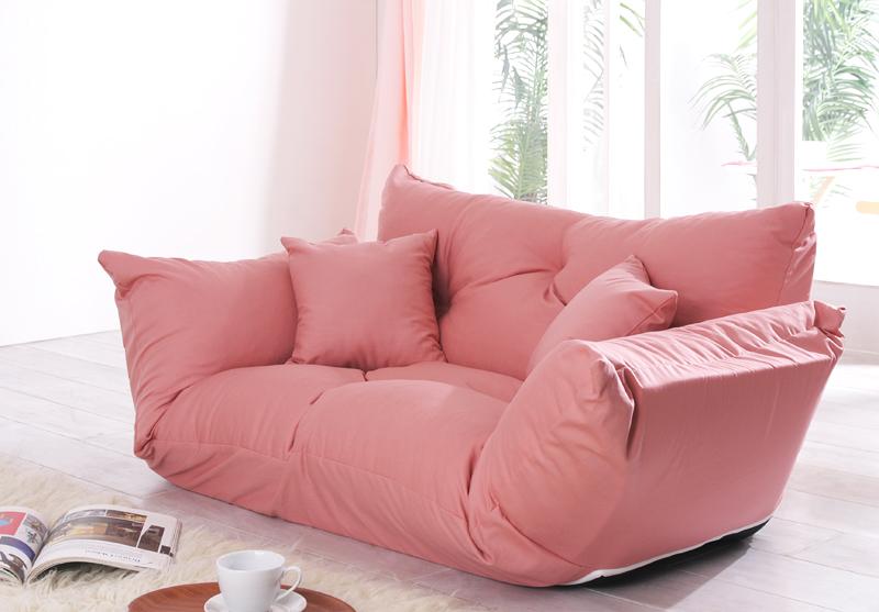 可愛いお部屋にはピンクソファー♡悪目立ちしないお洒落ソファー実例