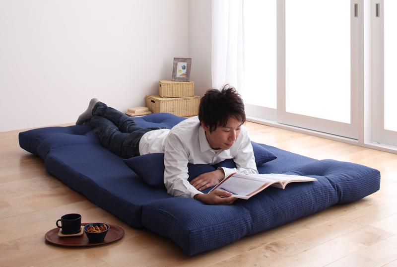気になるベタベタ感 夏でも快適なソファの選び方