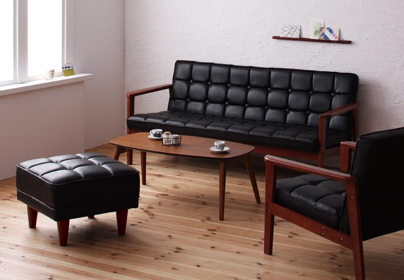 レトロなソファでノスタルジックな雰囲気のお部屋を作ろう！