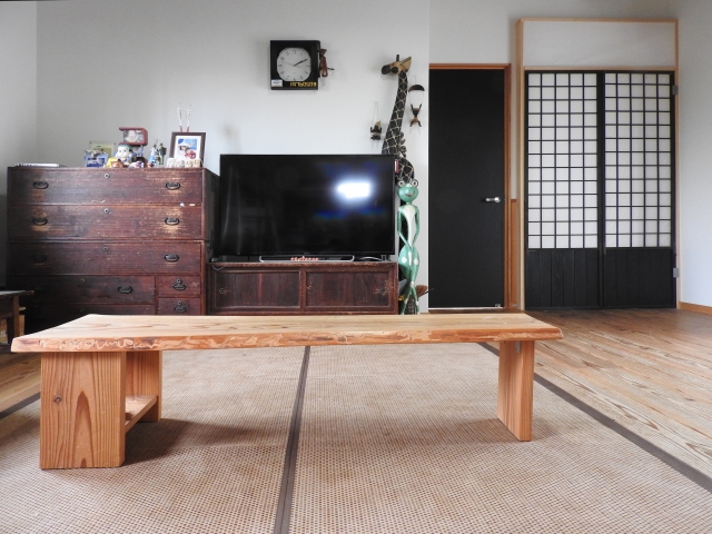 ミックステイストがおしゃれ フローリングに作る和モダン空間